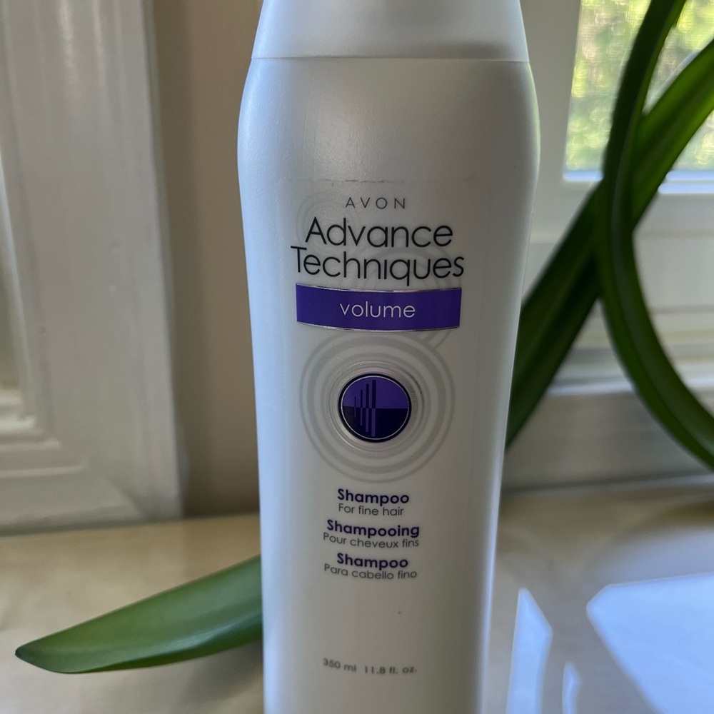 COPY - Avon Advance Techniques ‘Volumizing’ Shampoo